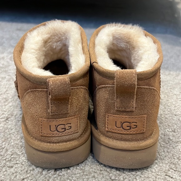 UGG Shoes - classic ultra mini Uggs-Beige/tan color, LIKE NEW